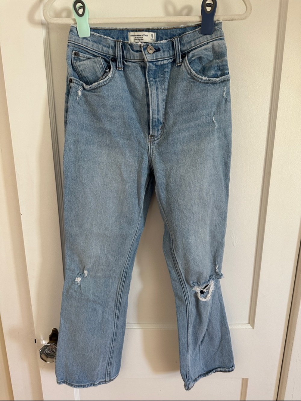 Abercrombie & Fitch Light Wash Ultra High Rise Kick Flare